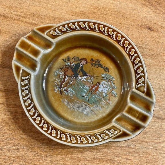 Other - Vintage Ashtray